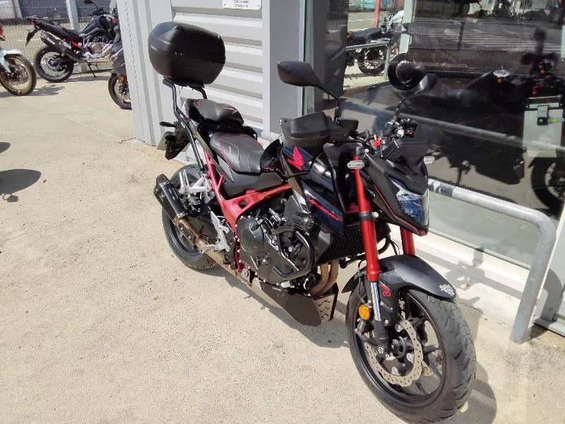 CB 750 HORNET