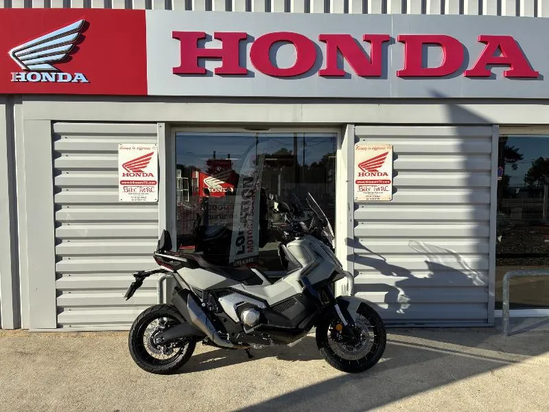 XADV 750