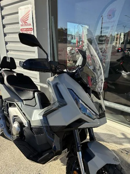 XADV 750