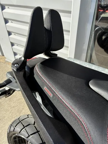 XADV 750