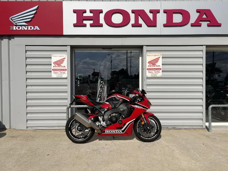 CBR 1000 RR FIREBLADE