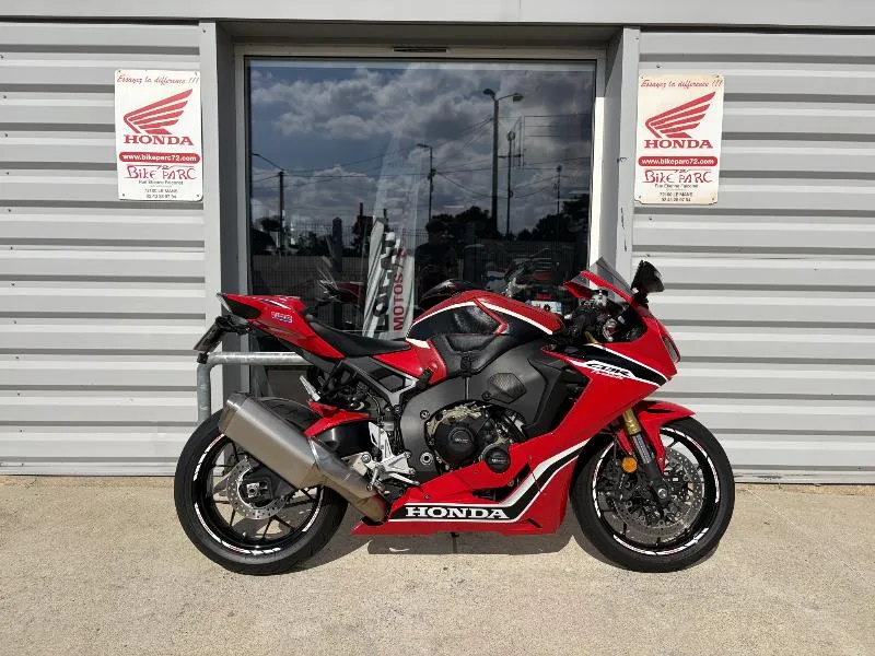CBR 1000 RR FIREBLADE