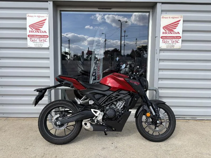 CB 125  R