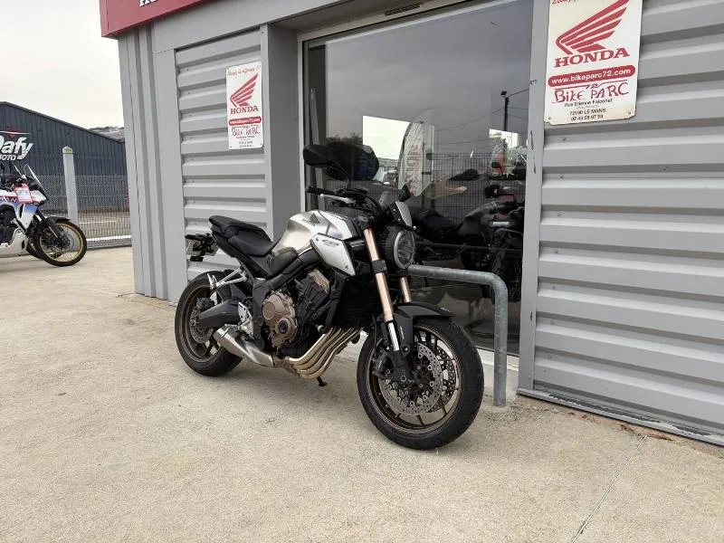 CB 650 R