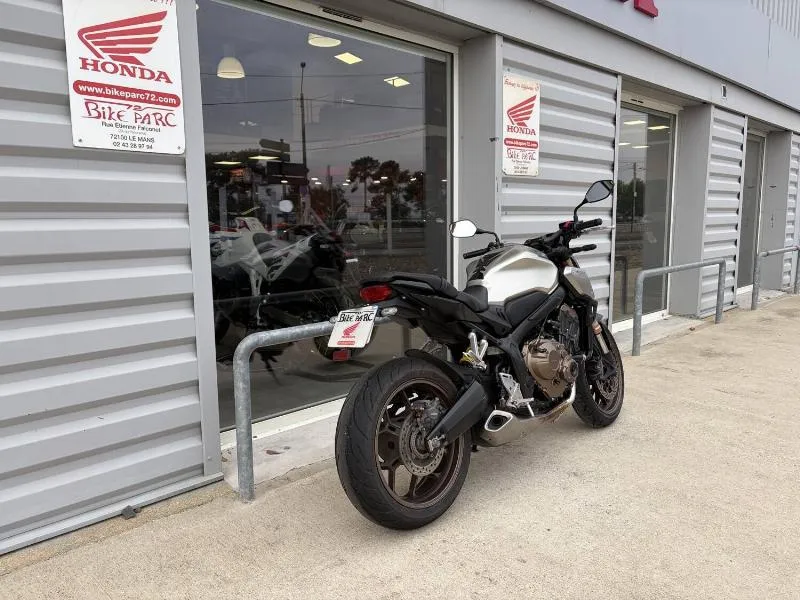 CB 650 R