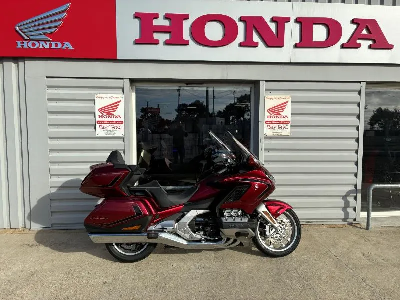 GL 1800 GOLDWING TOURING DCT