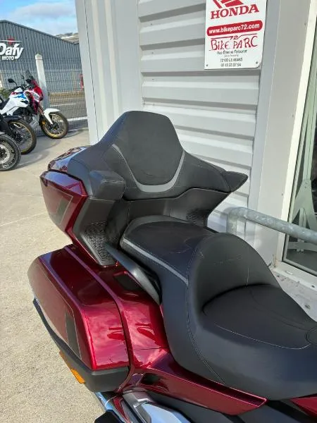 GL 1800 GOLDWING TOURING DCT