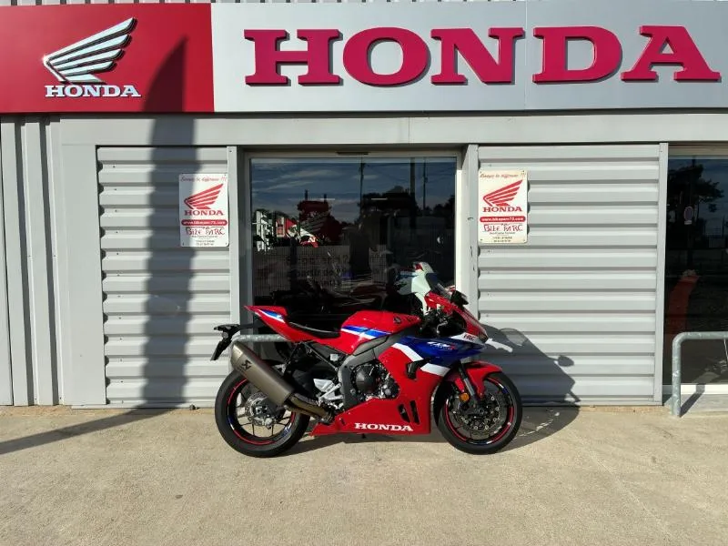 CBR 1000 RRR