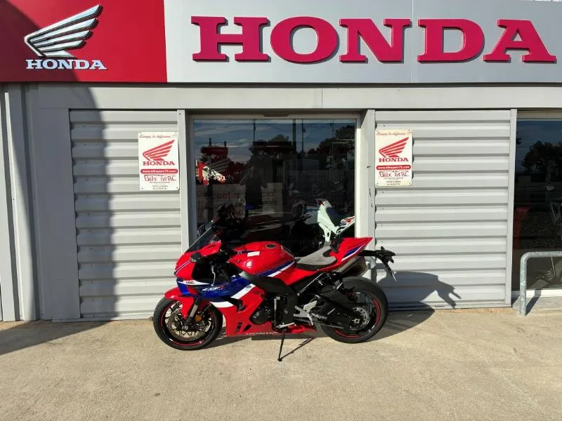 CBR 1000 RRR