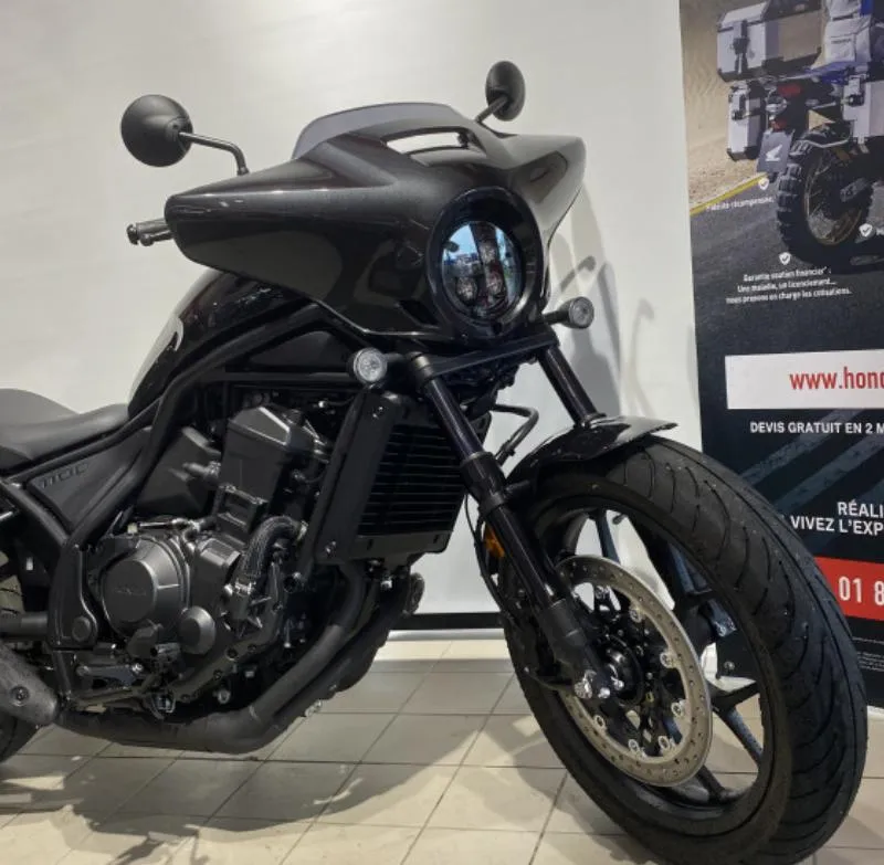 CMX1100 Rebel