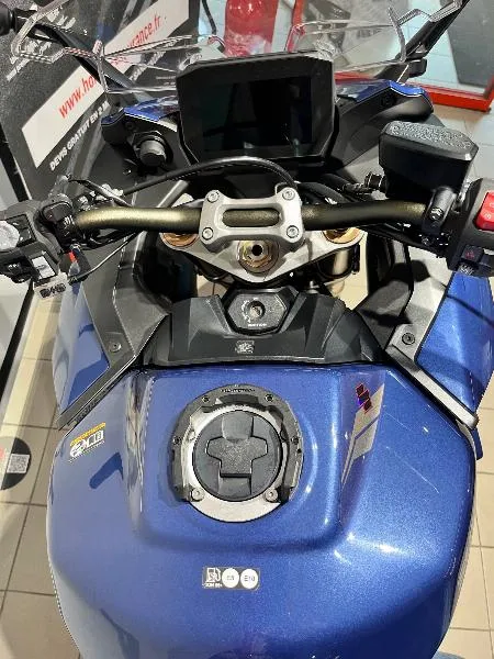 GSXS 1000 GT