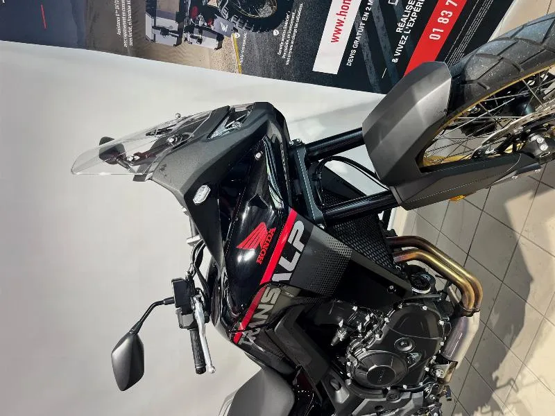 TRANSALP 750