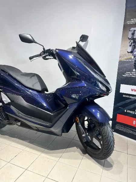 PCX 125