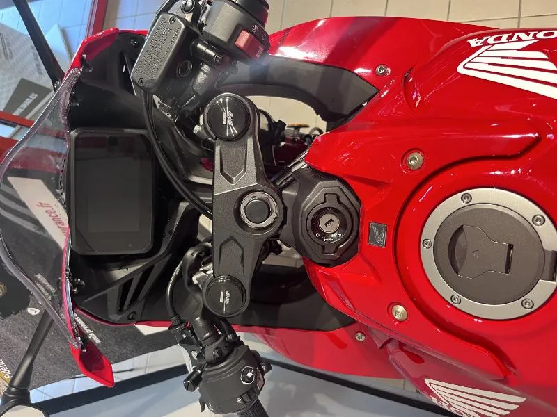 CBR 650 R ECLUTCH