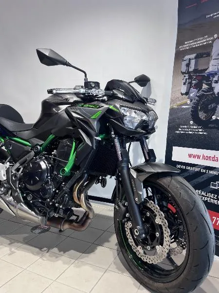 Z650  Z650