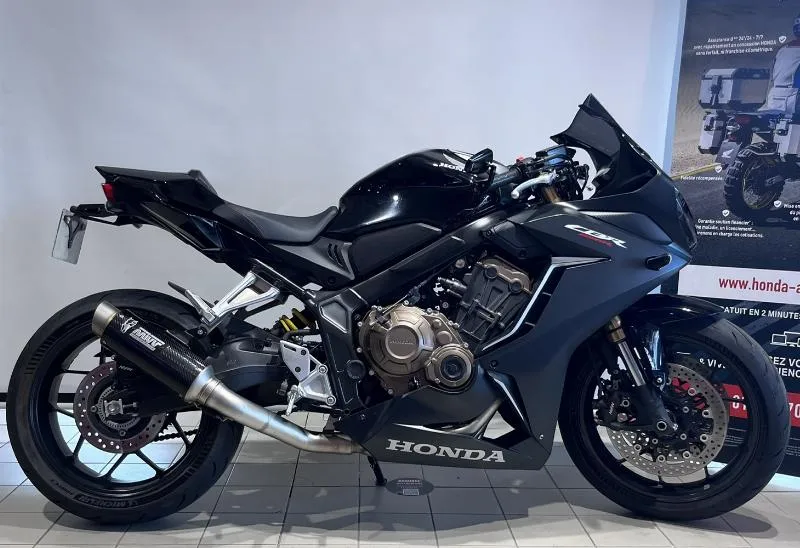 CBR 650  R