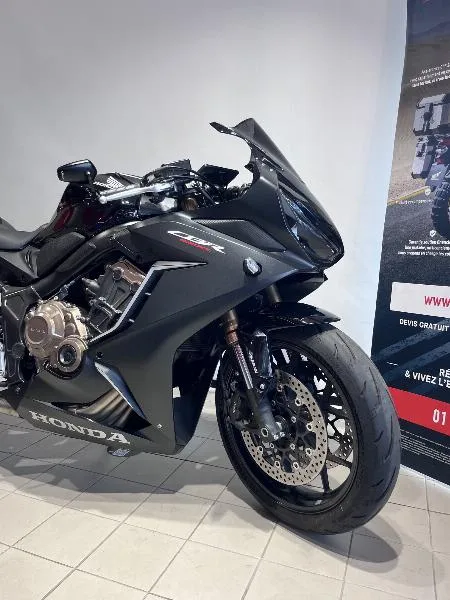 CBR 650  R