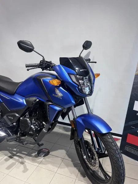 CB 125 F