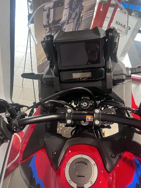 CRF 1100  L AFRICA TWIN