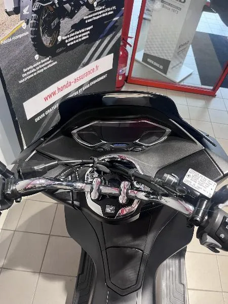 PCX 125
