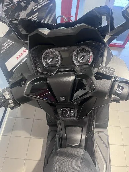 NSS FORZA 125