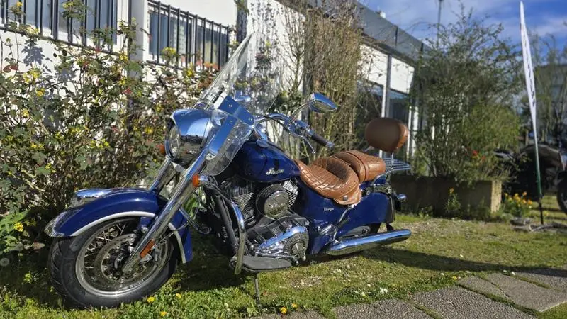 CHIEF 1811 VINTAGE