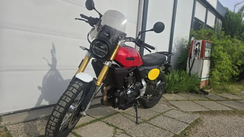 CABALLERO 700 SCRAMBLER