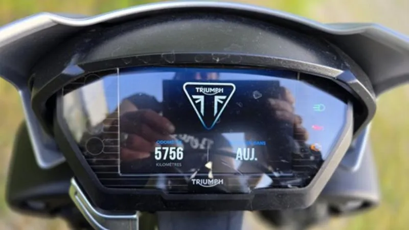 STREET TRIPLE 765 R