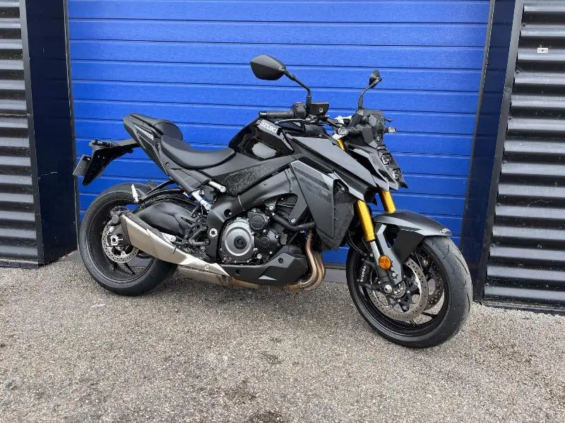 GSXS 1000