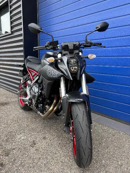 GSX8S