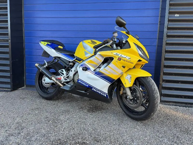 CBR 600 R