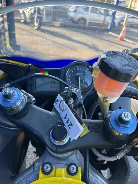 CBR 600 R