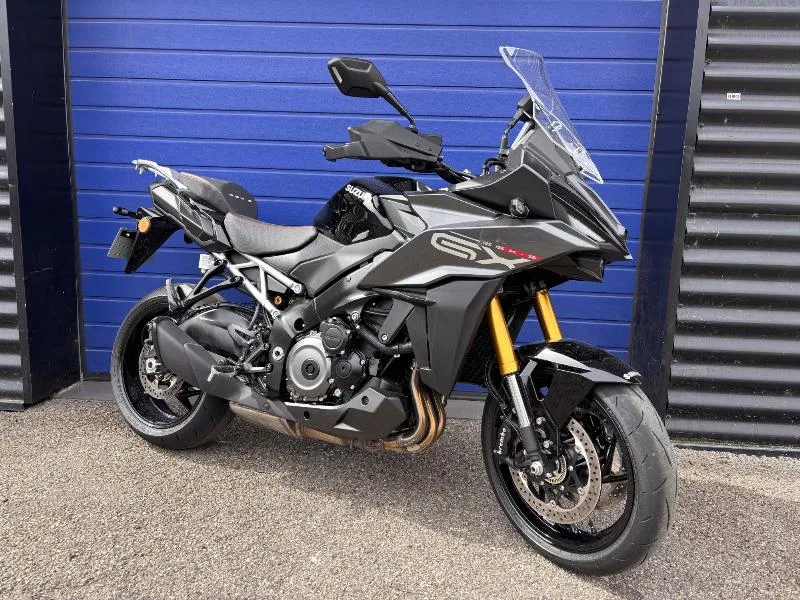 GSXS 1000 GX