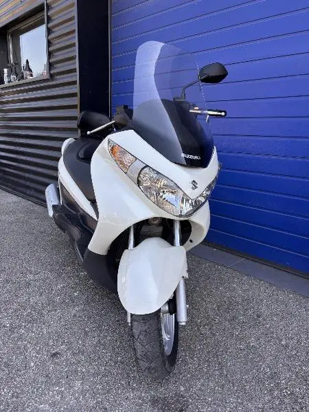 BURGMAN 125