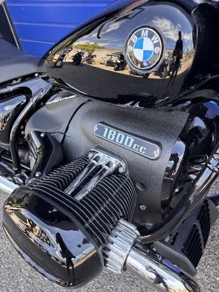 R18