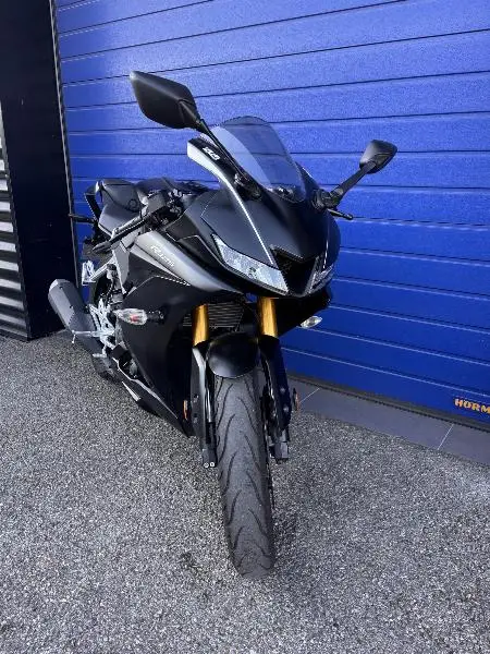 YZF 125 R ABS