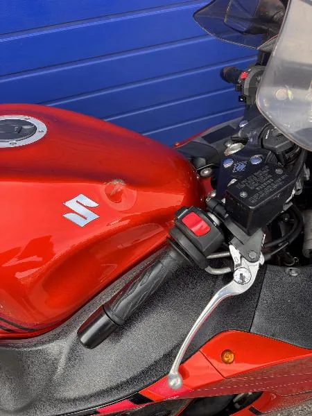 GSX 1300 R