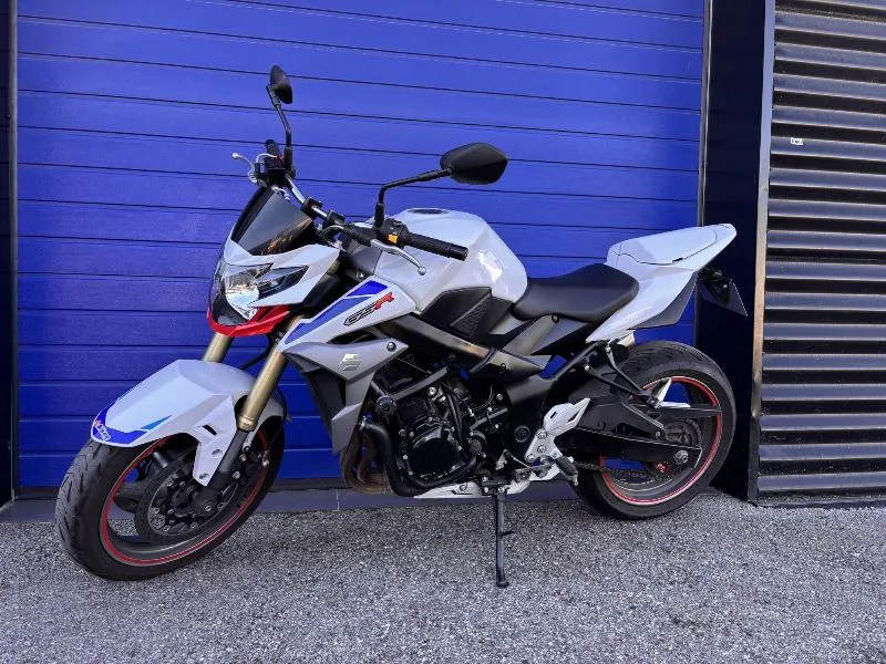 GSR 750