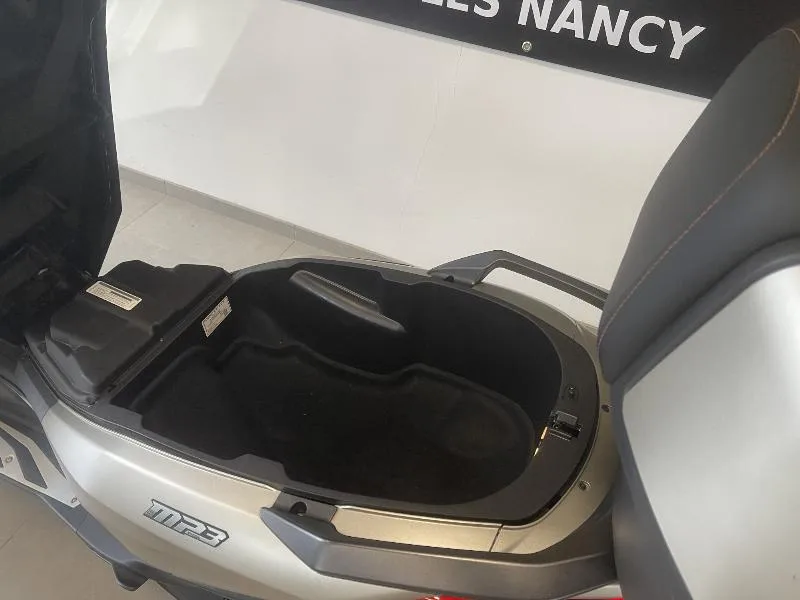 MP3 400 HPE SPORT ABS ASR