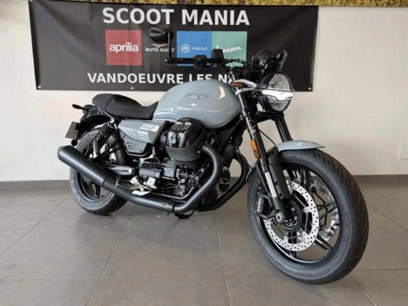 V7 SPORT 850