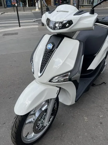 LIBERTY 125 Iget