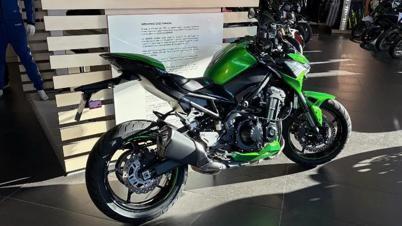 Z 900