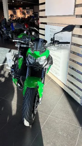 Z 900