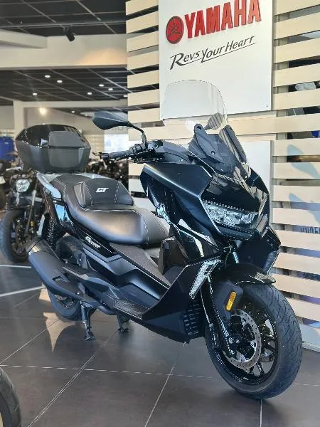 C 400 GT