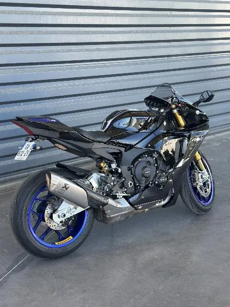 R1M