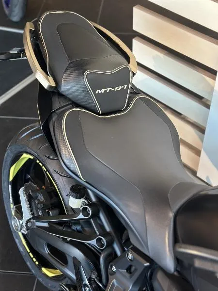 MT07 