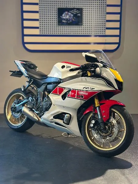YZFR7 WORLD GP 60TH ANNIVERSARY