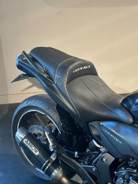CB 600 F HORNET