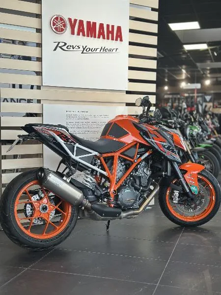 1290 SUPER DUKE R