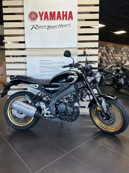 XSR 125 Legacy